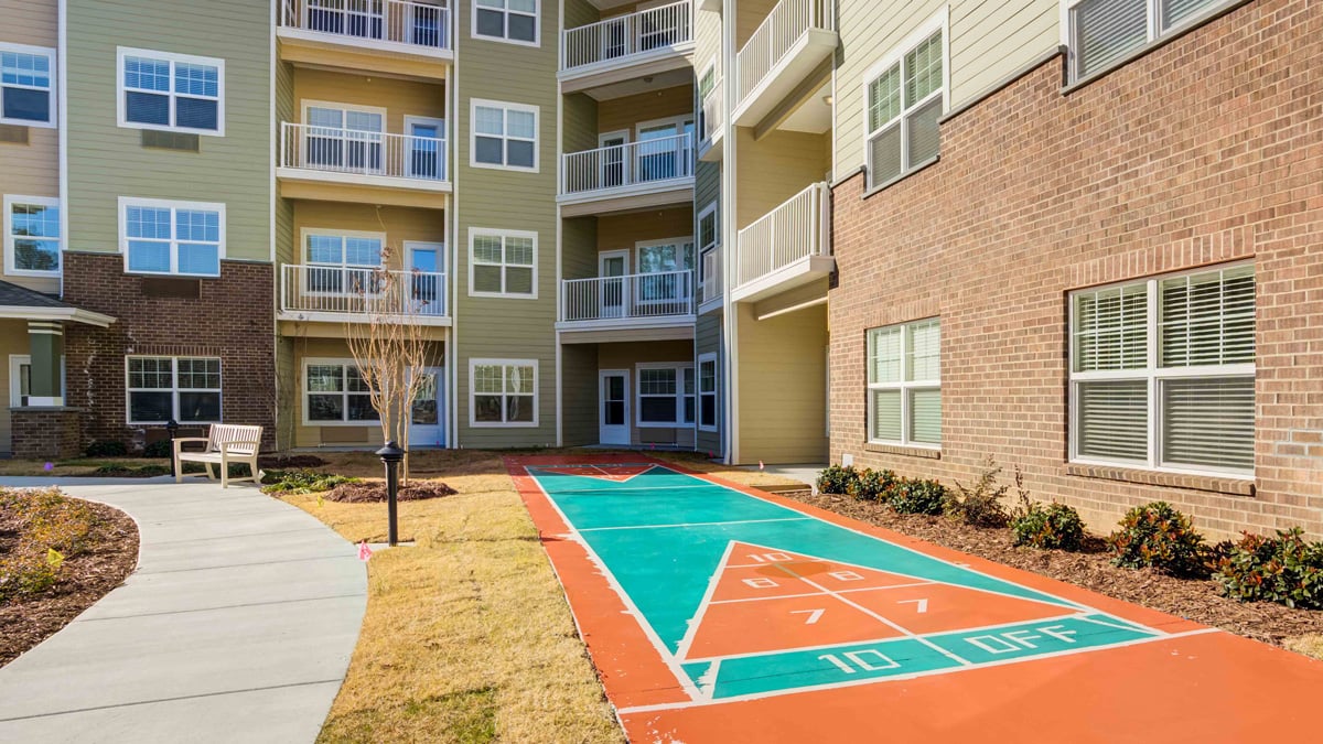 The outdoor patio at Azalea Estates